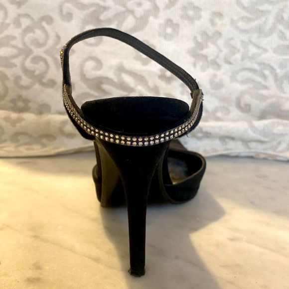 Stuart Weitzman Slingback Black heels with Diamond Ankle trim - Picture 3 of 5